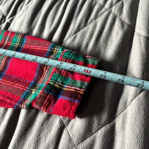 Lands’ End Flannel Shirt - Picture 10 of 11